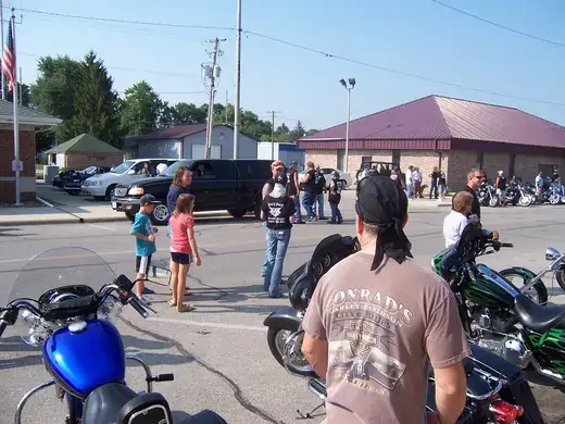 Photograph 4 of 68 from the 2010 memorial gathering